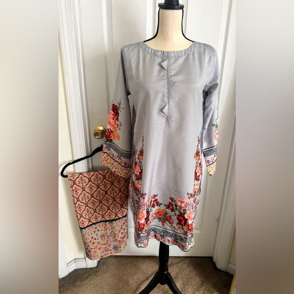 SILAYIPRET PAKISTANI DESIGNER 2 PIECE DRESS STITCHED ELEGANT INDIAN - Picture 7 of 13